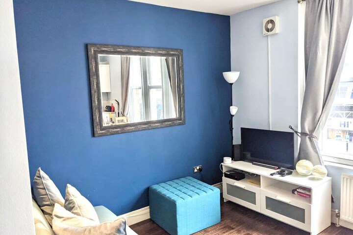 Room 14 of 42