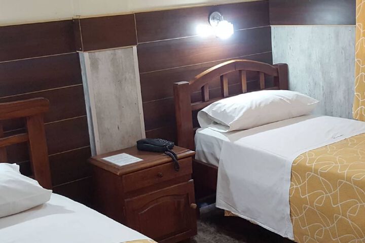 Room 18 of 20