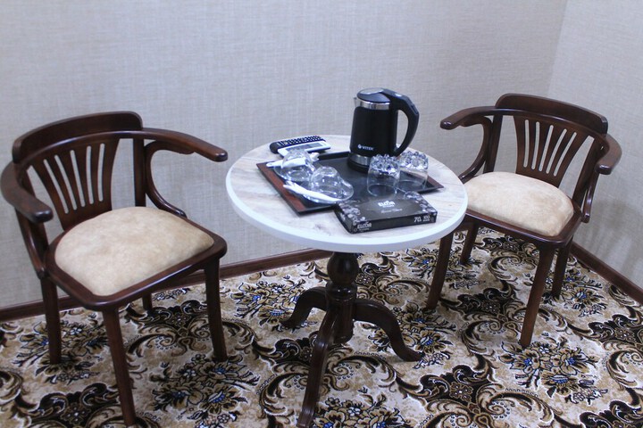 Room 28 of 61