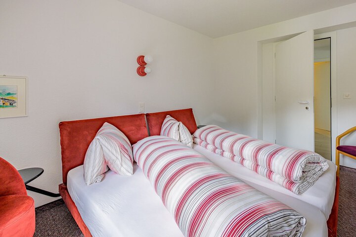 Room 7 of 41