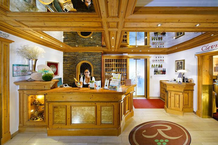 Hotel Interior 2 of 96