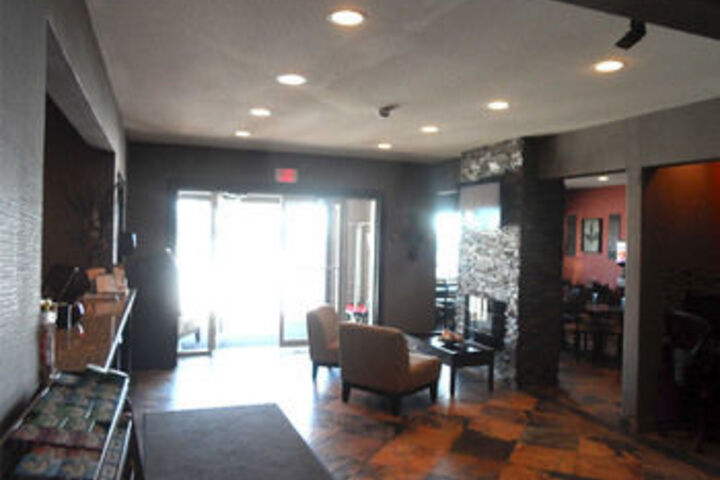 Hotel 7 of 10