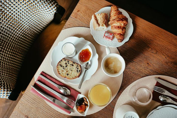 Breakfast/Coffee Service 56 of 62