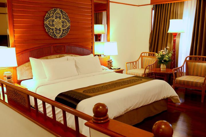 Room 4 of 69