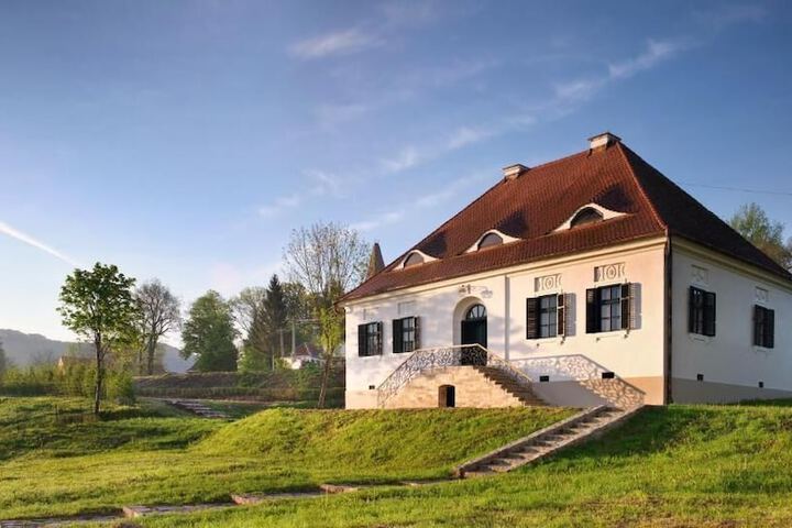 Photo of Bethlen Estates Transylvania