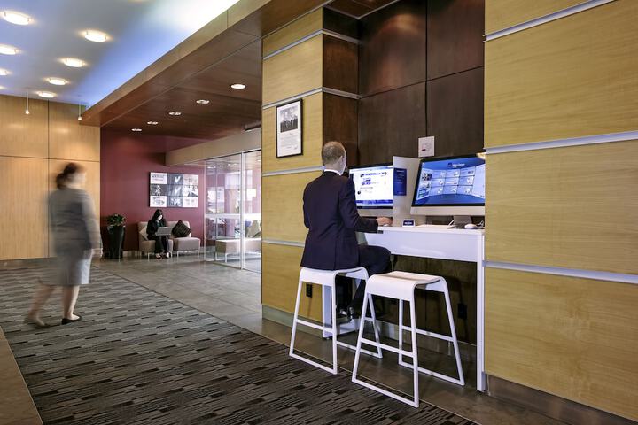 Business Center 40 of 45