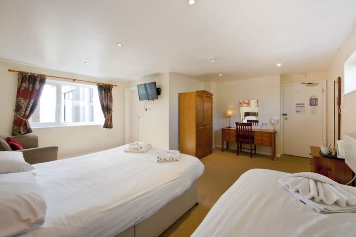 Room 19 of 39