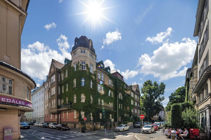 Hotel 74 of 75