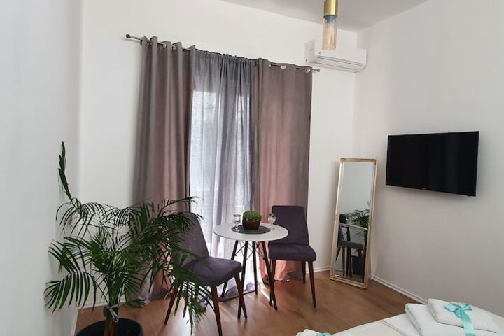 Room 16 of 47