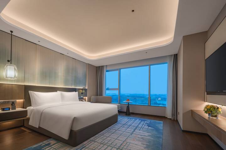 Room 25 of 67
