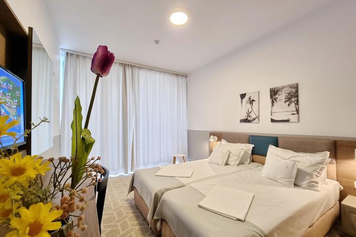 Room 21 of 51