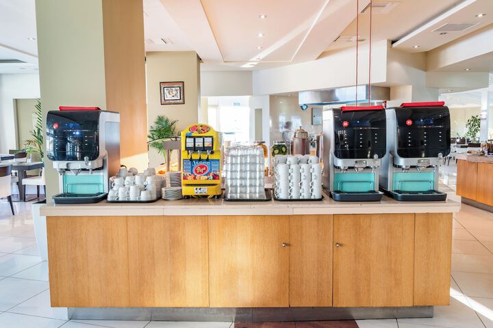 Breakfast/Coffee Service 116 of 171