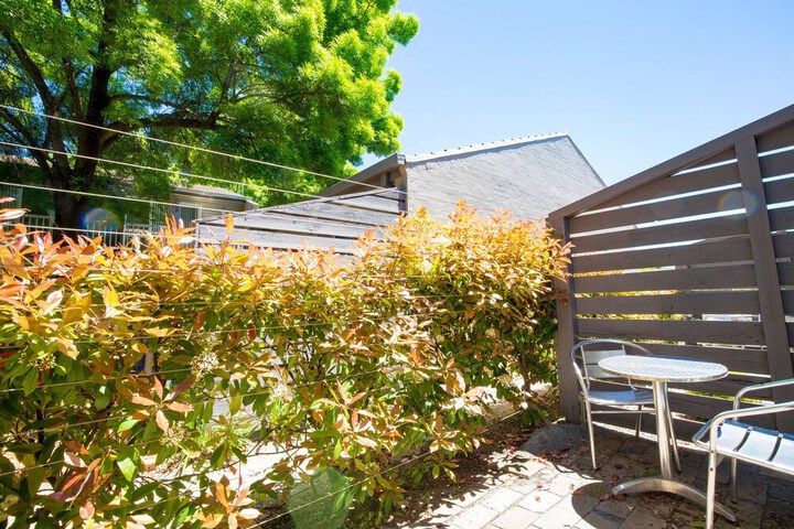 Terrace/Patio 8 of 12