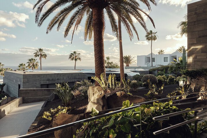 Exterior Photo