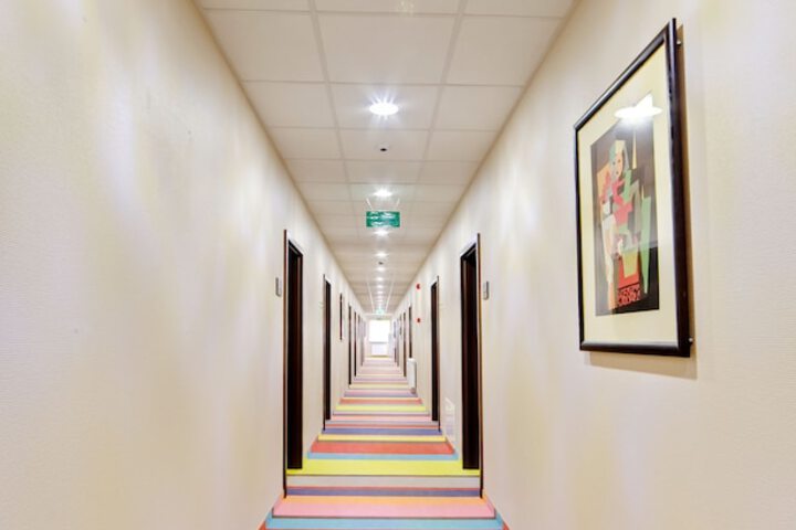 Ballroom/Hall 47 of 51