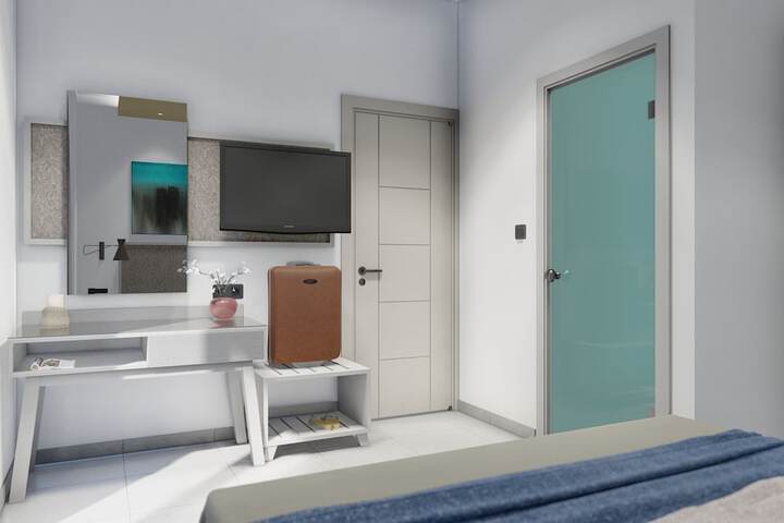 Room 16 of 161