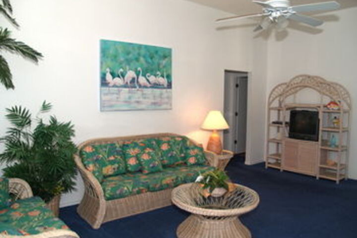 Room 33 of 40