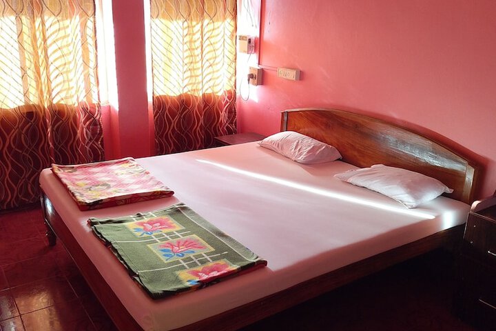 Room 6 of 35