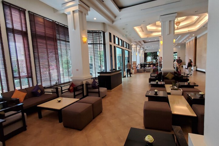 Guest Lobby