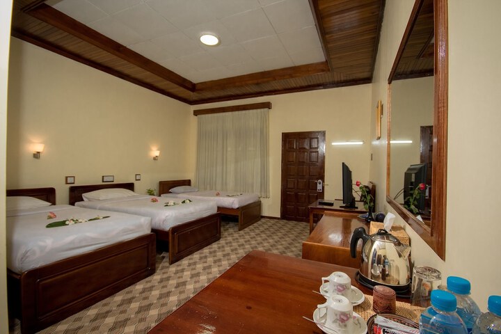 Room 5 of 54