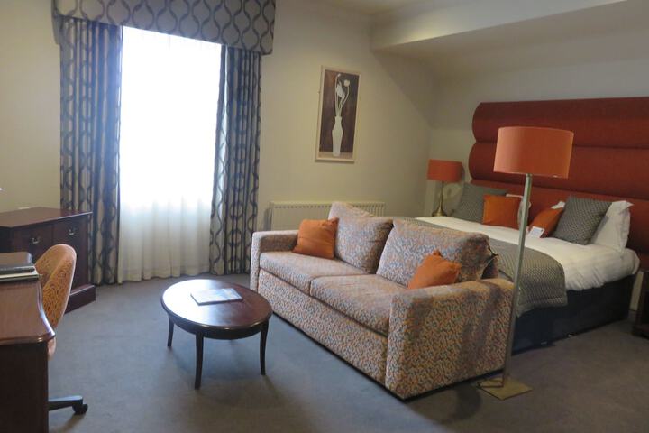 Room 29 of 93