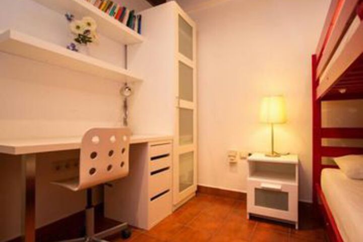 Room 64 of 140