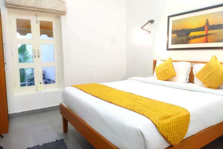 Room 15 of 167
