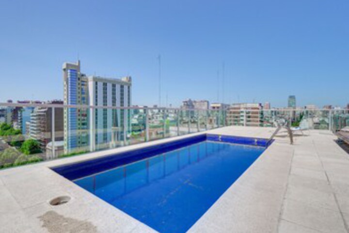 Pool 54 of 101