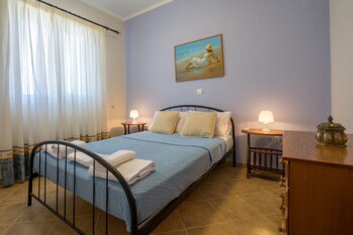 Room 14 of 23