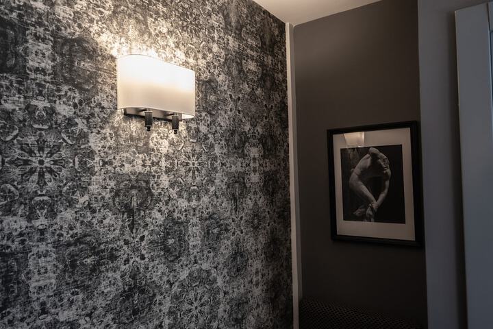 Room 92 of 209