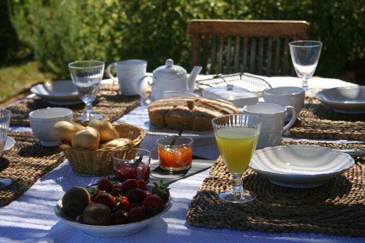 Breakfast/Coffee Service 19 of 27