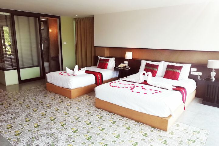Room 21 of 76