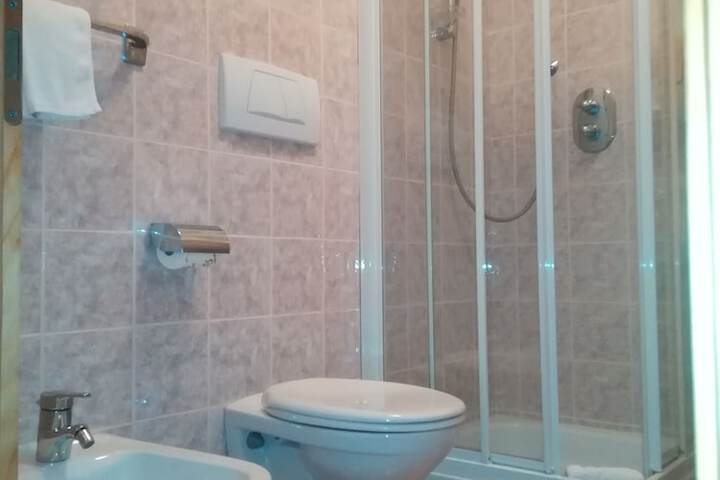 Bath Photo