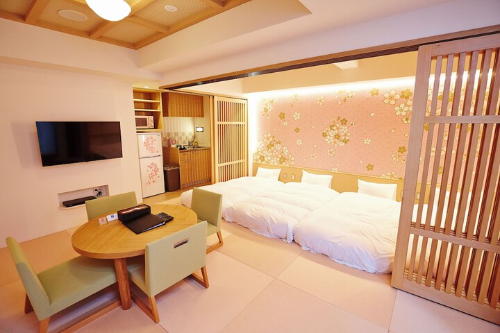 Room 34 of 66