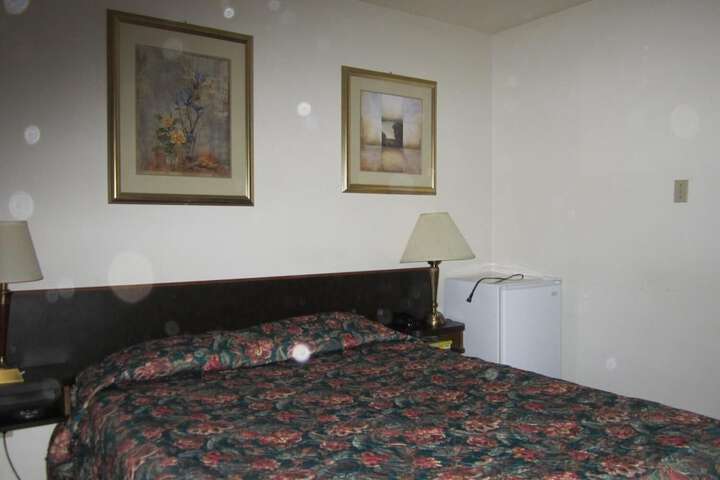 Room 10 of 31