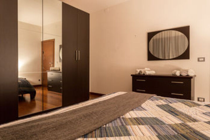 Room 403 of 871