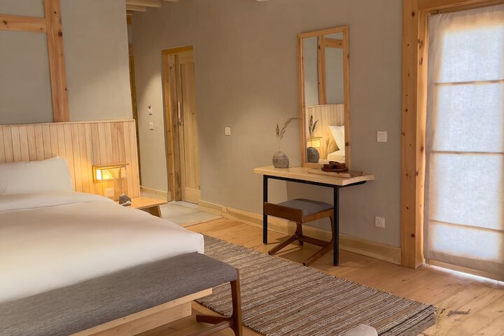Room 8 of 54