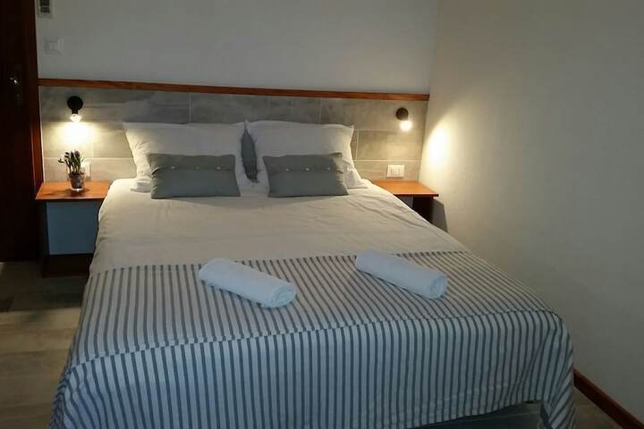 Room 3 of 36