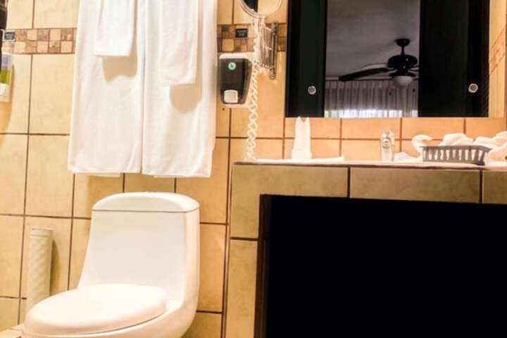 Clean Restrooms