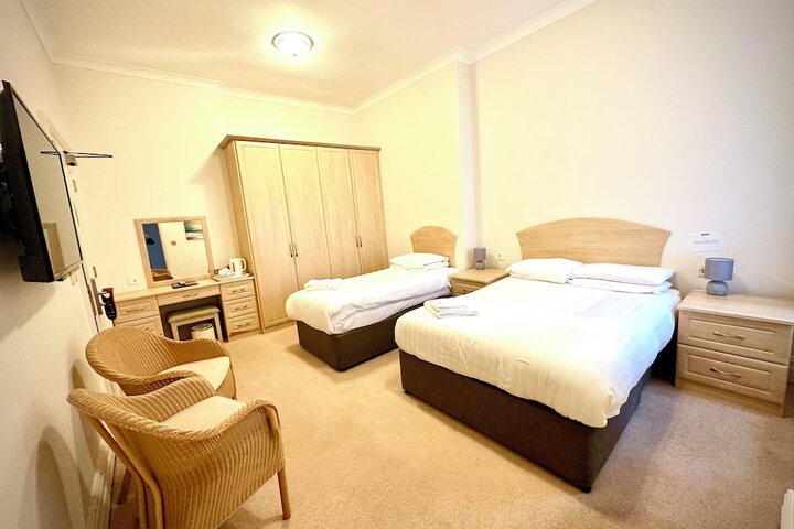 Room 27 of 57