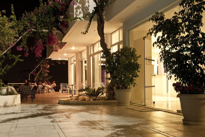 Hotel 22 of 29