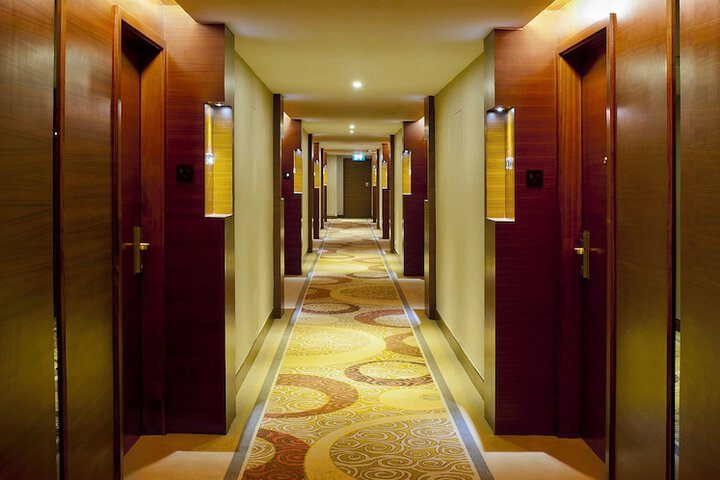 Ballroom/Hall 53 of 59