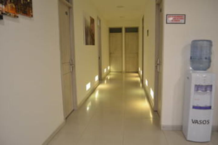 Ballroom/Hall 32 of 56