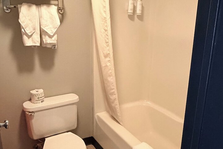 Room 61 of 90