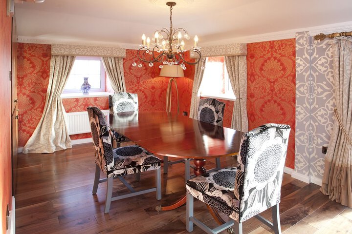 Room 34 of 66