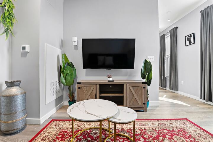 Room 15 of 232