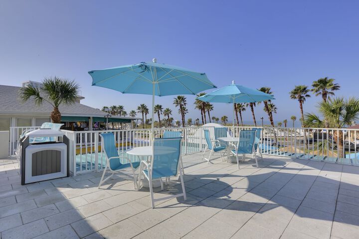 Sundeck