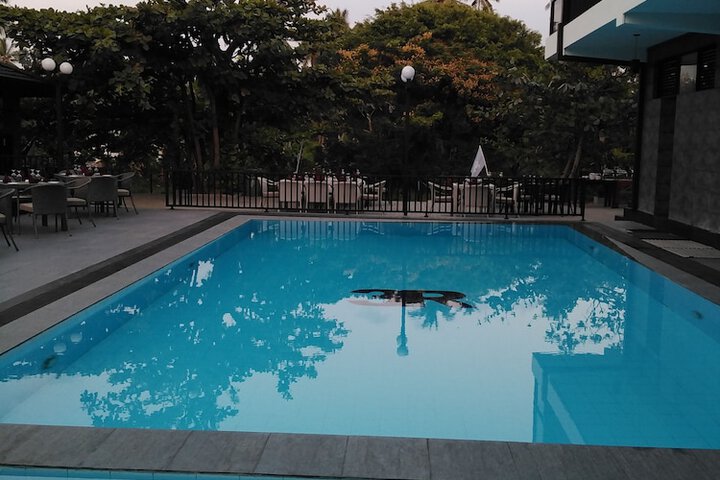 Hotel 7 of 24