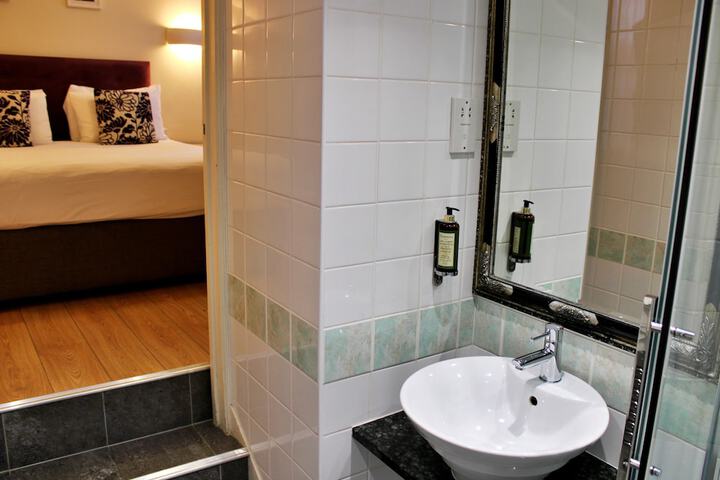 Room 20 of 70