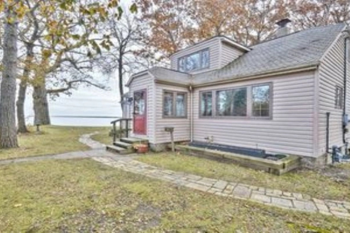 The Port Colborne Beach House